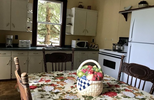Woody Point House | VACATION RENTAL ~ AUNT JANE'S PLACE
