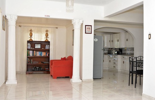 Paradise Acres Villa | Vacation Rental Near Doctors Cave Beach along the Hip Strip Montego Bay Jamaica