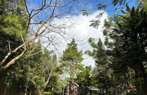 Canlubang House | Vacation Villa at Crosswinds Tagaytay
