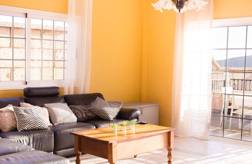 Buzanada Villa | Vacation Villa 'Canaria' with Private Pool, Private Terrace and Wi-Fi