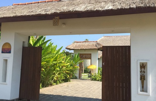 Gerokgak Villa | Vacation villa right by the sea
