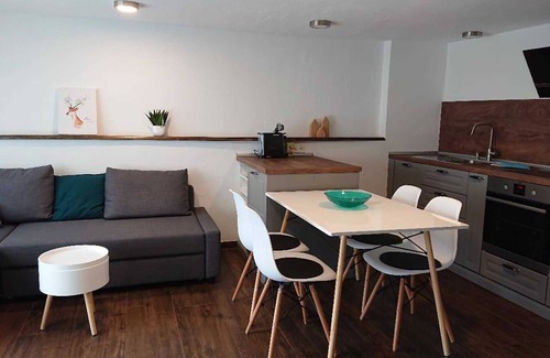 Kenzingen Apartment | Vacations in hedge country