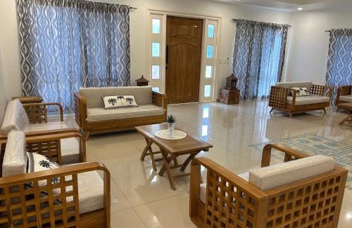 Kanokupolu House | Vakaloa Holiday Home