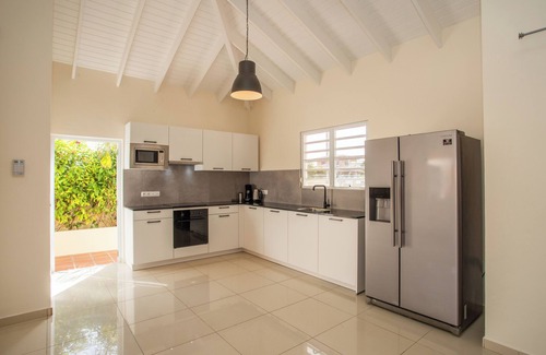 Grote Berg Villa | Vakantiehuis Huren op Curaçao Villa Paulina Luxe Vakantievilla Huren op Curaçao
