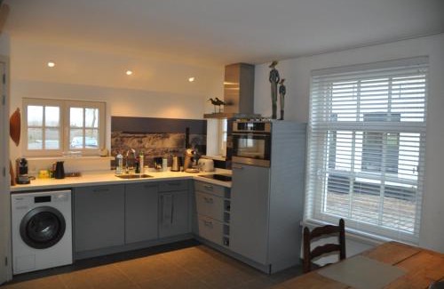 Sint Anna ter Muiden House | Vakantiehuis 't Verloren Schaap Sluis