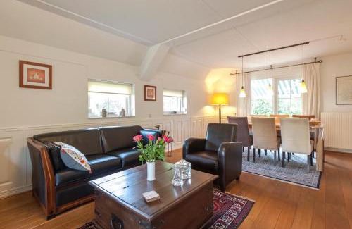 Heel House | Vakantiehuis Villa 63