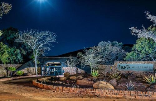 Vaalwater Cabin | Valamanzi Lodge in Nyati Wilderness