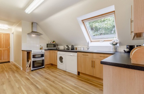Hollesley Apartment | Vale View - Two Bedroom Apartment, Sleeps 4