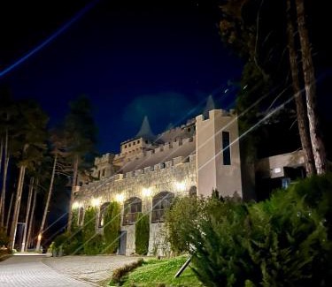Ognyanovo Bed & Breakfast | Valentina Castle