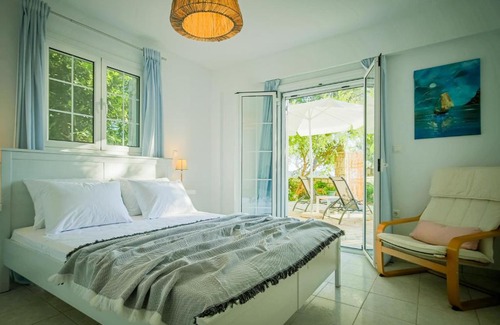 Xirokastello Apartment | Valeroso Apartment