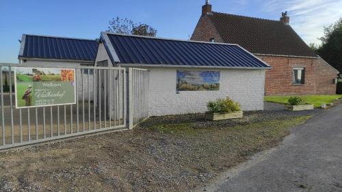 Wulveringem House | Valkenhof