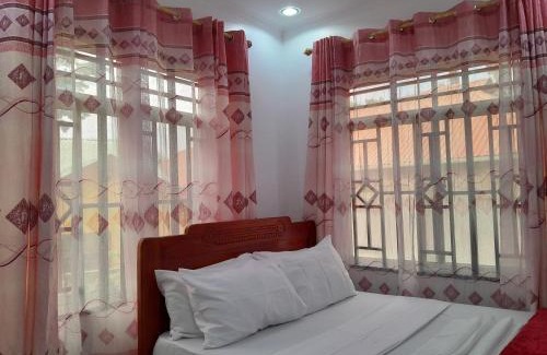 Mbezi Bed & Breakfast | Valley Breeze Hotel