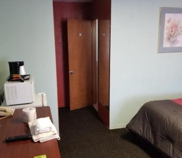 Lebanon Hotel | Valley Inn - Lebanon Oregon