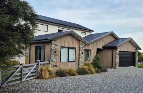 Albert Town House | ValleyView Wanaka