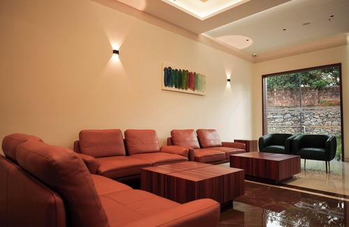 Melattoor Hotel | Valluvanad Residency
