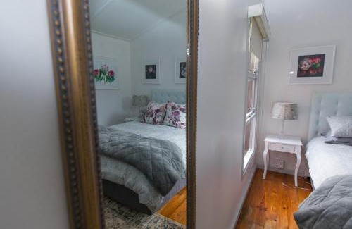 Die Barakke House | Valmont Estate