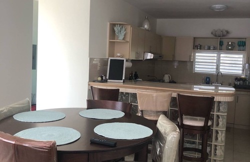 Cerro Gordo House | Vamos a la playa, private pool/central AC