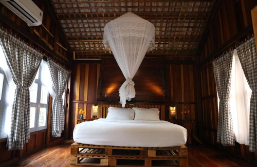 Phong Dien House | Vamxang Rustic Home