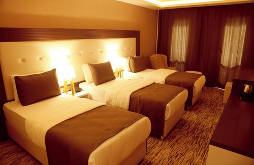 Tusba Hotel | Van Life Hotel