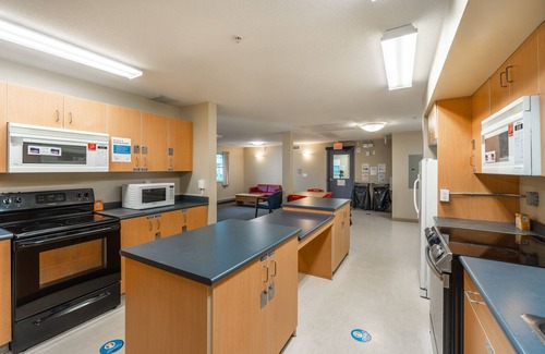 Regional District of Nanaimo Hostel | Vancouver Island University Residences - Campus Accommodation
