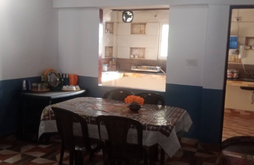 Kotagiri Bed & Breakfast | Varshinicottage,bed& brakefast nAravenu Kothakiri