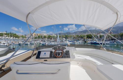 Se Boat Rental | Vass by Holiday Rental Madeira