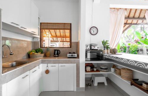 Nyuh Kuning Apartment | Vastu Family villa
