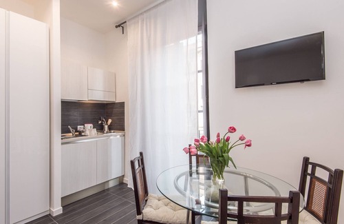 Vatican House | Vatican City Suites by Hili