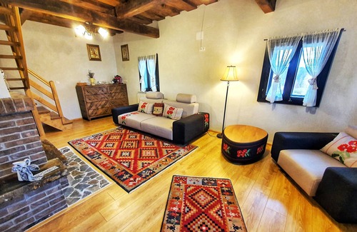 Cacica Hotel | Vatra Boiereasca