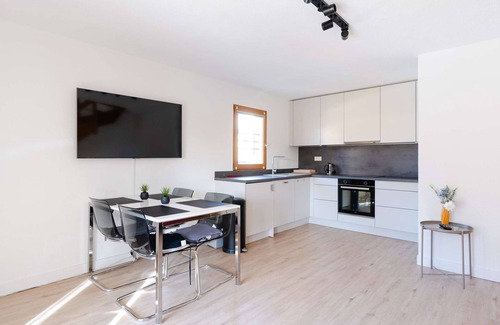 Foulquines House | VC43 : 3 room holiday house with collective swimming pool