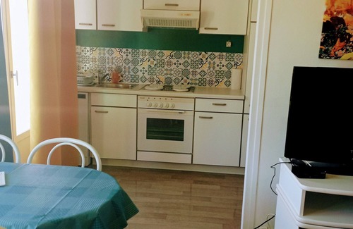 Bagnoles-de-l'Orne Apartment | ♥ Very bright studio with balcony near the thermal baths and at the foot of the shops