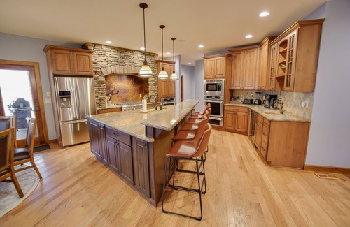 Earlville House | Veazey Cove | 8,000 sq ft Waterfront Home w/Pool + Hot Tub!