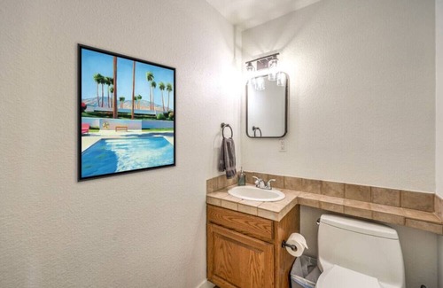 Black Mountain Apartment | ༄ vegas saltwater - Resort Pool, Hot Tub on ½ Acre