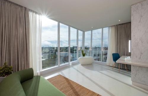 Mak Khaeng Hotel | VELA Dhi Udon Thani