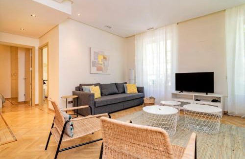 Castellana Apartment | Velazquez Suites