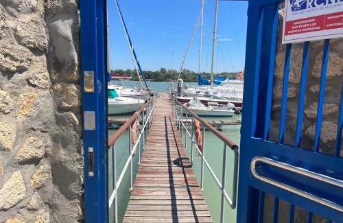 El Puerto de Santa Maria Boat Rental | Velero en el corazón de El Puerto de Santa María