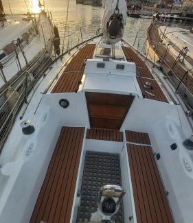 Poblats Maritims Boat Rental | Velero en Puerto de Valencia - E&M Boats