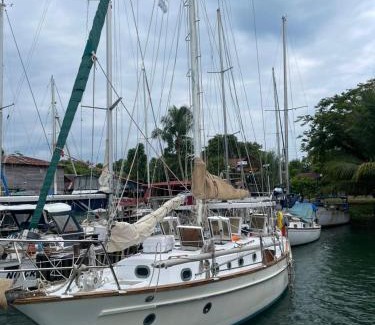 Fronteras Boat Rental | Velero Heaven