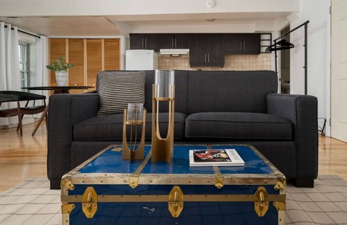 Milton Park Apartment | Velvet & Stone Studio –Nestled in the Heart of MTL