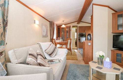 Jedburgh Cottage | VENDEE 101 MAIN, pet friendly, with a garden in Ancrum