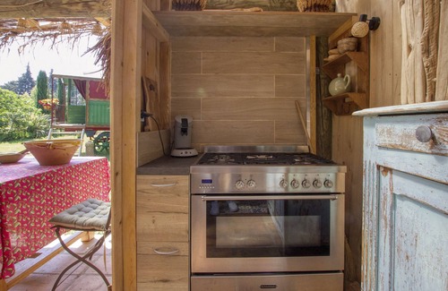 Cabannes House | Vent de Bohème, atypical caravan in Cabannes