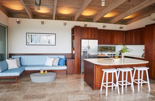 Road Town Villa | VENTANA stunning contemporary beach house, 5min walk to stunning Trunk Bay beach