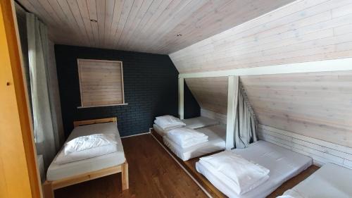 Kurzeme House | Ventas - viesu māja un laivu noma