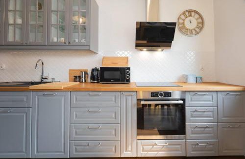 Wilanow Apartment | Venti Wilanow 2 Bedrooms Terrace Ac Parking