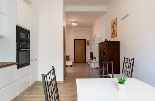 Municipio 4 Apartment | Venus Apartment by Wonderful Italy