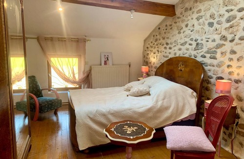Saint-Romans Bed & Breakfast | Vercors en vert, charming bed and breakfast. Manon room