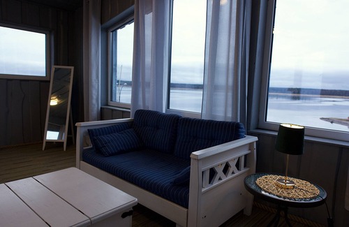 Vergi Hotel | Vergi Harbor and Hotel Wirkes'