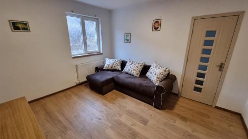 Piatra Neamt Apartment | Veronica STUDIO