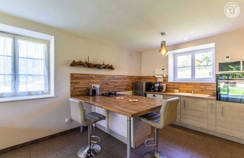 Donzy-le-National House | Vers les Bois - LA VINEUSE SUR FREGANDE
