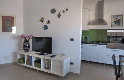 Pozzallo Apartment | Very bright beachfront apartment